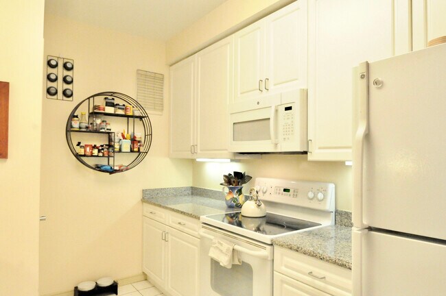 Foto del edificio - 175 Cottage St