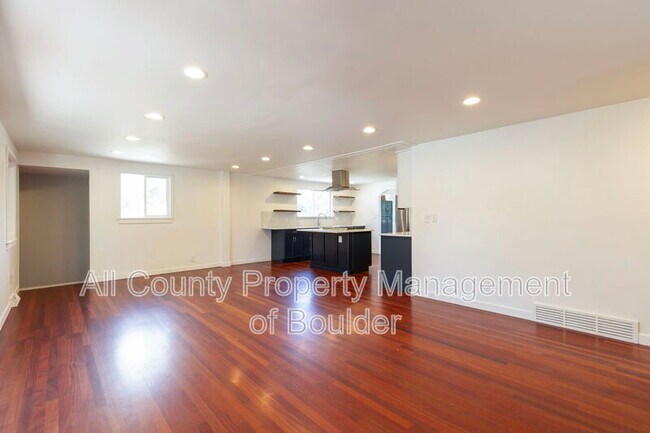 Foto del edificio - 1098 Cherryvale Rd