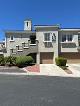 Building Photo - 10809 Garden Mist Dr