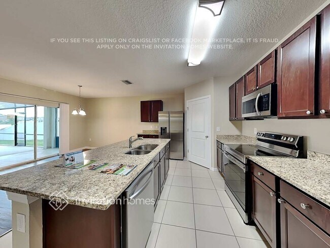 Building Photo - 14931 Flowing Gold Dr