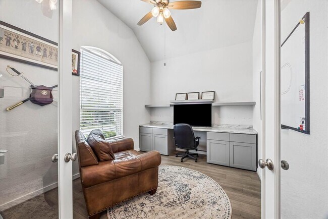 Foto del edificio - 320 Teakmill Trail