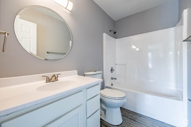 3 habitaciones, 2 baños - 118 m² - Baño principal - Eagle Ridge Apartments