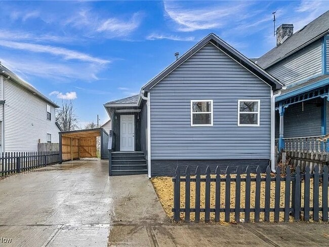 Photo - 2160 Fulton Rd House