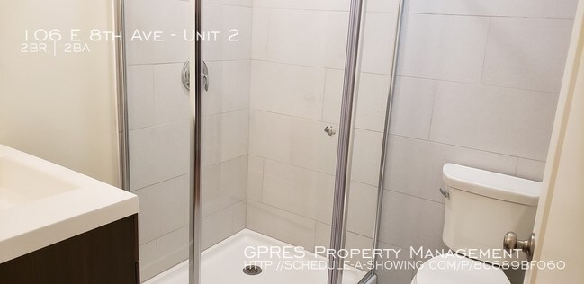 Foto del edificio - 106 E 8th Ave