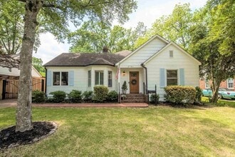 Building Photo - 3731 Oakley Ave