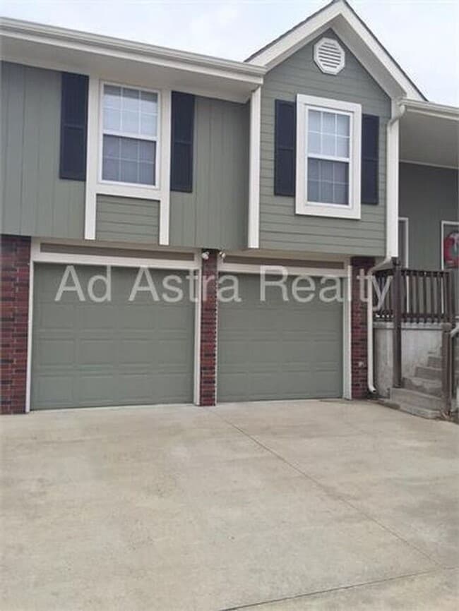 Building Photo - 2517 Bent Oak Ct