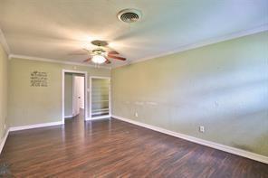 Building Photo - 2151 Westview Dr