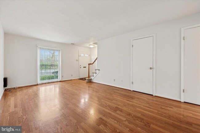 Building Photo - 128 Macklenberg Dr