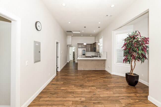 Foto del edificio - 875 Wood St