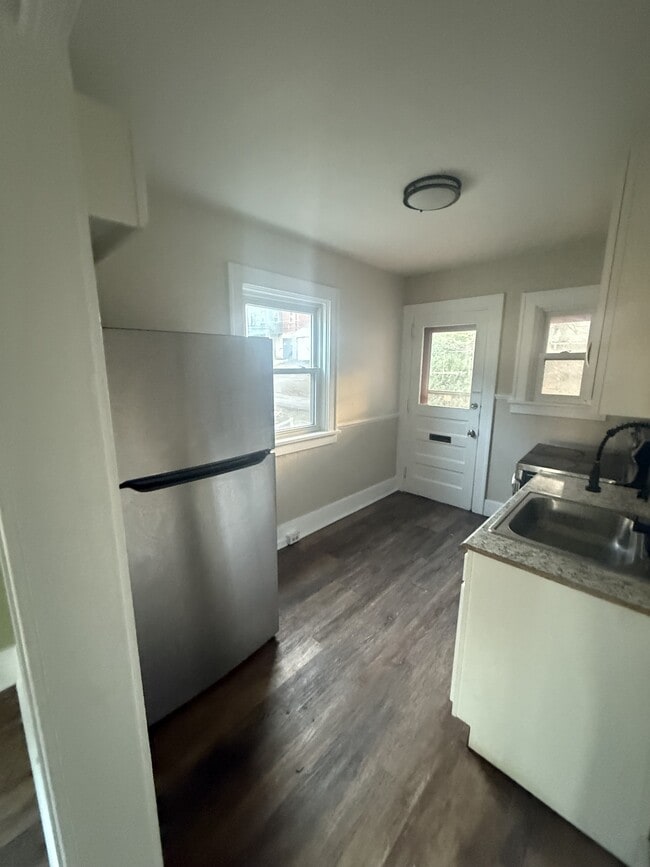 Photo - 2900 Clermont Ave House