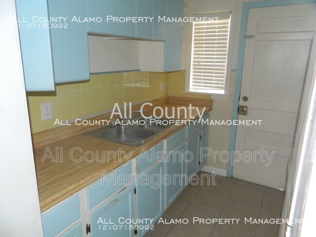 Building Photo - 607 Ellor Dr