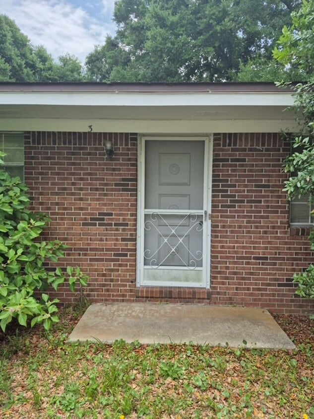 Primary Photo - 205 Pelham Rd