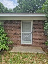 Building Photo - 205 Pelham Rd