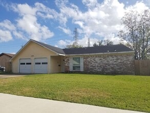 Building Photo - 11902 Sagedowne Ln