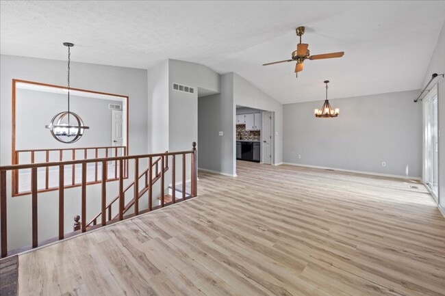 Building Photo - 9239 Doubloon Rd
