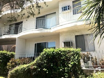 Foto principal - 5139 White Oak Ave