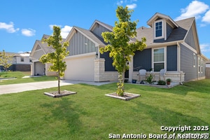 Building Photo - 12010 Boots On