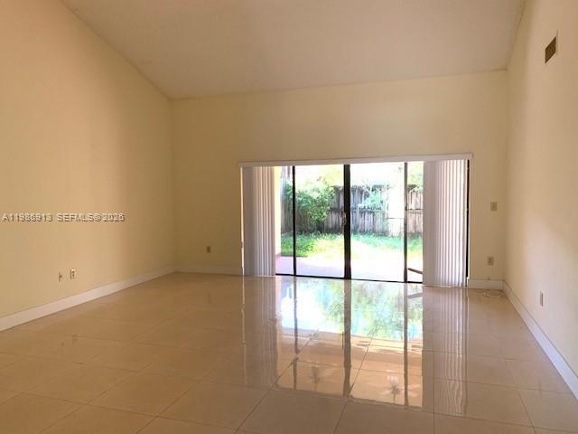 Building Photo - 4526 SW 143rd Ct W