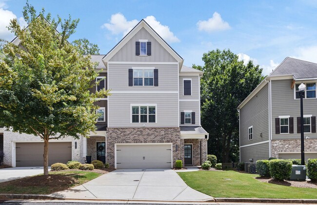 Stunning & Spacious Downtown Kennesaw Town... - Stunning & Spacious Downtown Kennesaw Town... House