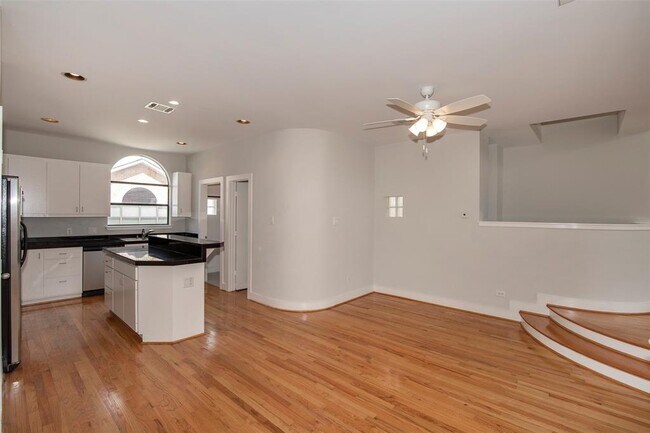 Building Photo - 9821 Madeline Alyssa Ct
