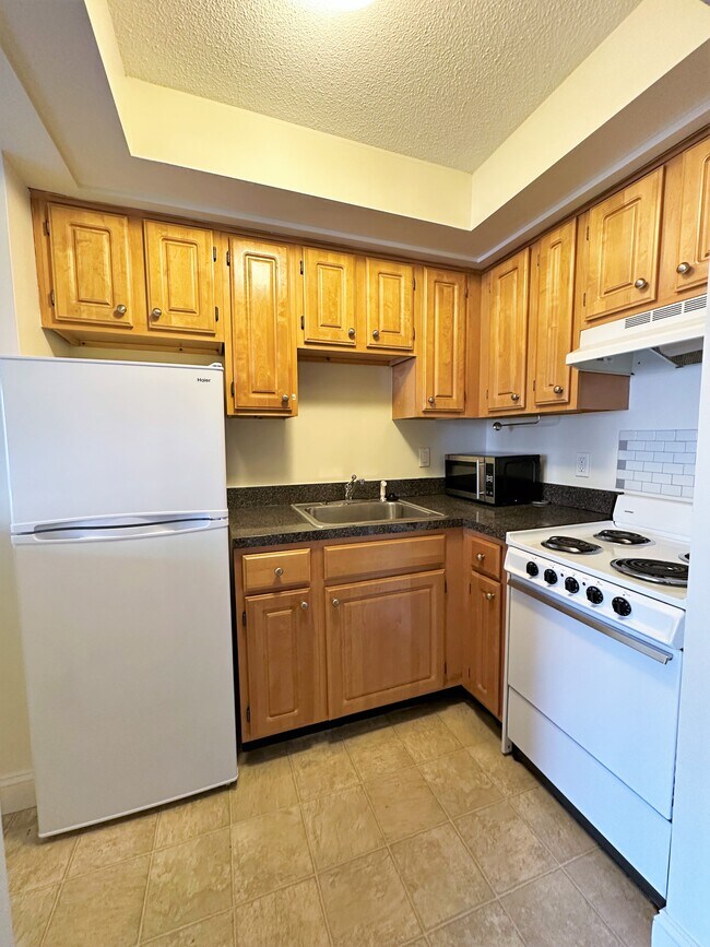 1025 Hancock St Unit 2B, Quincy, MA 02169 Apartments in Quincy, MA