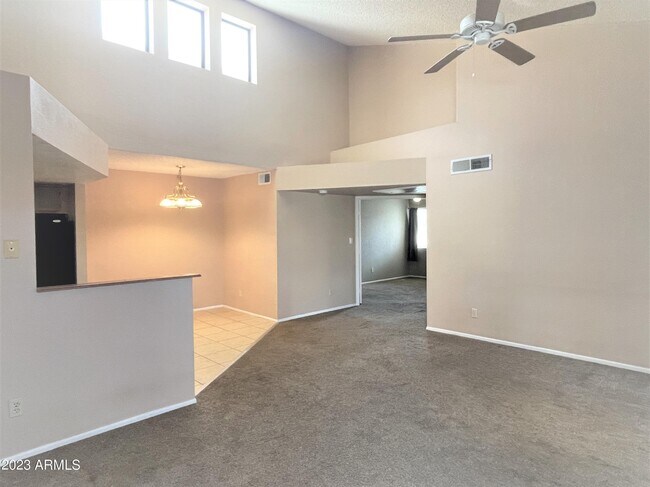 Building Photo - 16402 N 31st St