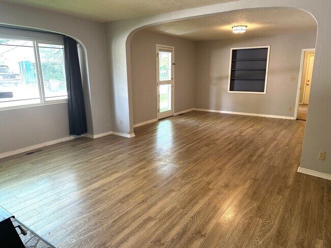 Foto del edificio - Two-Bedroom in North End