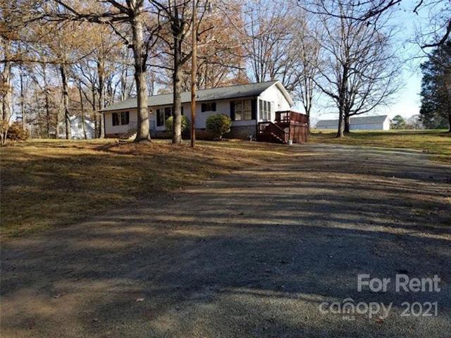 Building Photo - 3016 Madison Ln