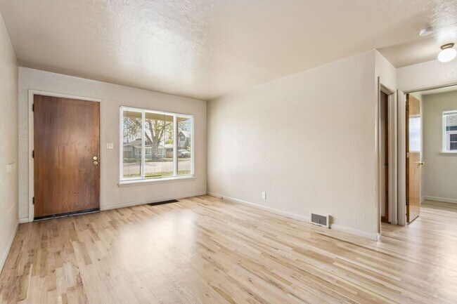 Foto del edificio - 409 Stover St