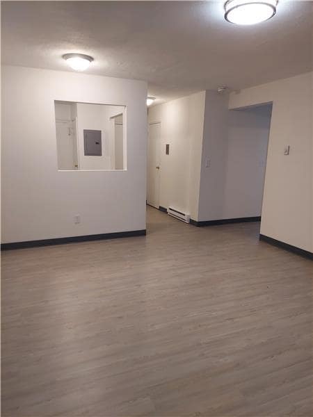 Building Photo - 139 Willard St