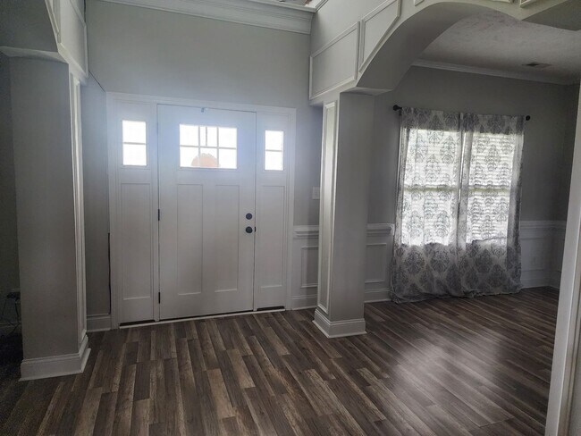 Foto del edificio - 4671 Centinnial ~ Orchard Park