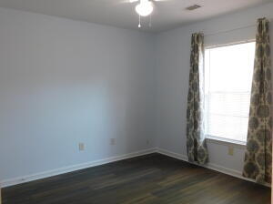 Foto del edificio - 2010 Summer Valley Way