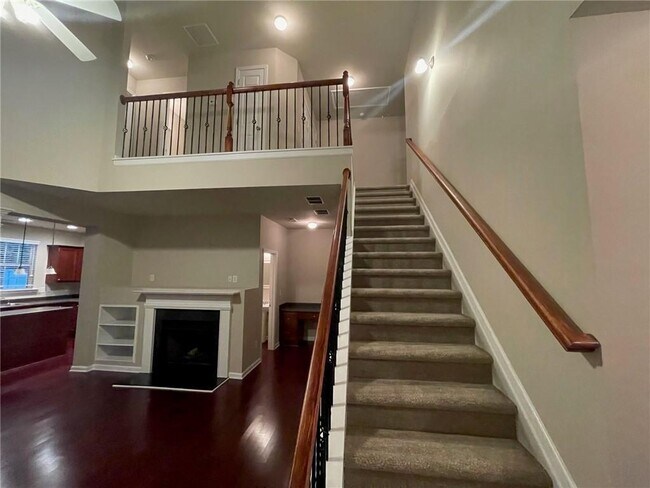 Building Photo - 2574 Pierce Brennen Ct NE