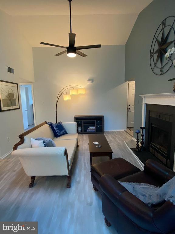 Foto del edificio - 2784 Bordeaux Pl