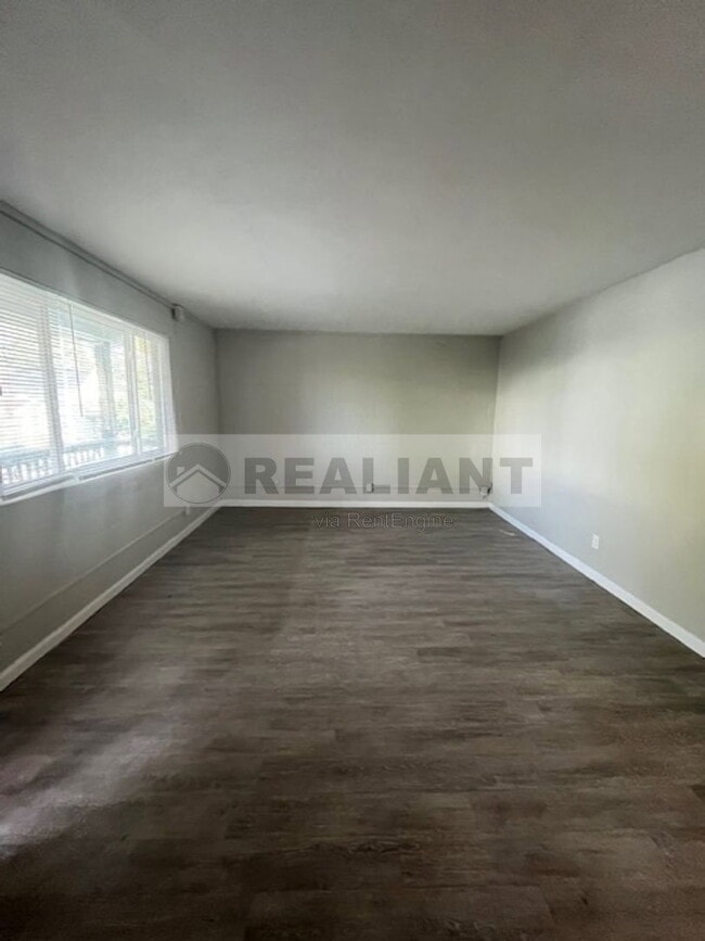 Photo - 500 Ohio Street Apartment
