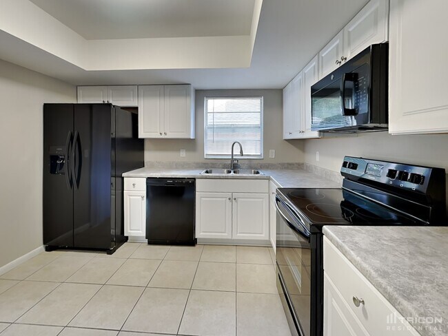 Foto del edificio - 4920 Traskwood Ct