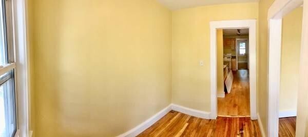 Foto del edificio - 265 Hyde Park Ave