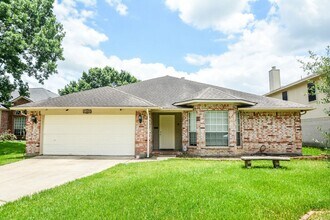 Building Photo - 19715 Lindenfield Ct