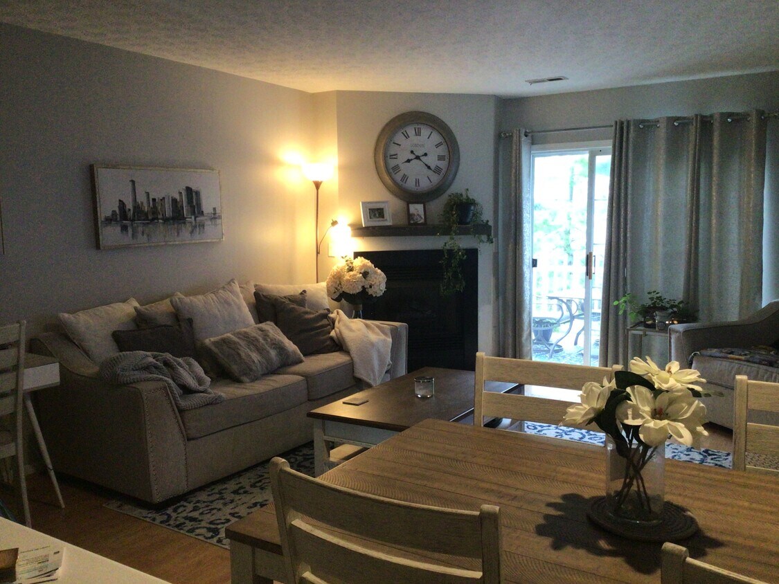 4686 Athalia Dr Unit 4686, Columbus, OH 43228 Condo for Rent in Columbus, OH