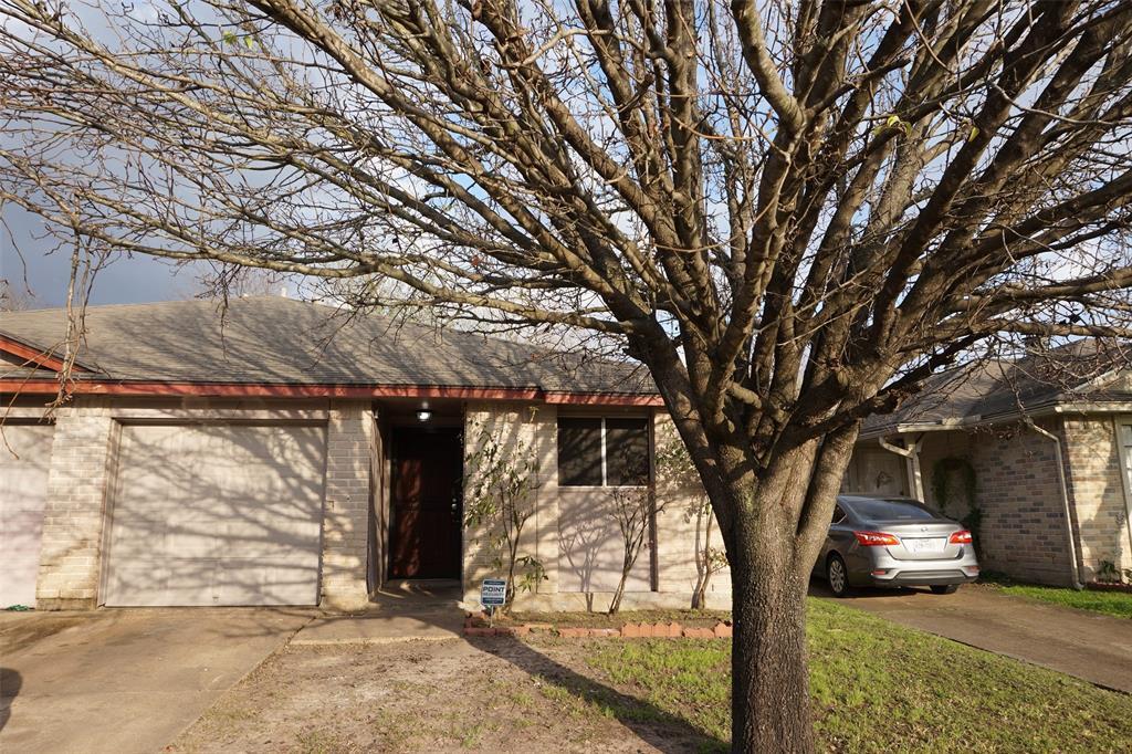 Primary Photo - 11006 Crenchrus Ct