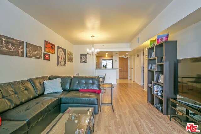 Building Photo - 13700 Marina Pointe Dr