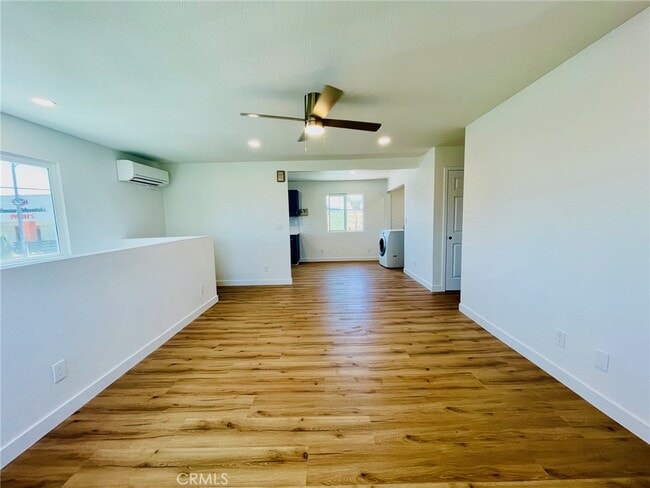 Foto del edificio - 1332 W 20th St