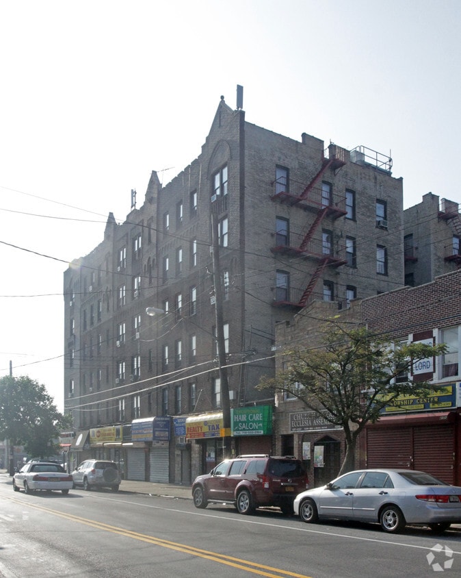 Building Photo - 4520 Church Ave
