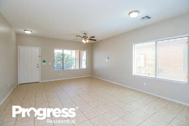 Foto del edificio - 1223 W Mesquite Tree Ln