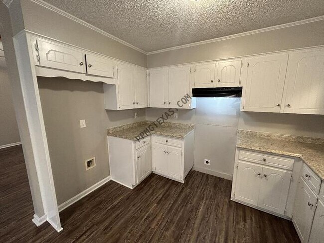 Foto del edificio - 86 Pond St