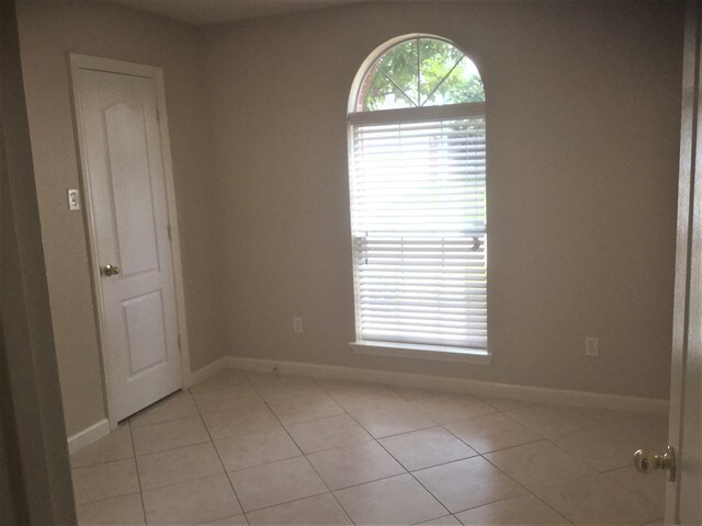 Building Photo - 8167 Jolie Drive