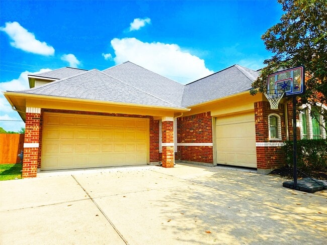 Foto del edificio - 5434 Faircreek Ln