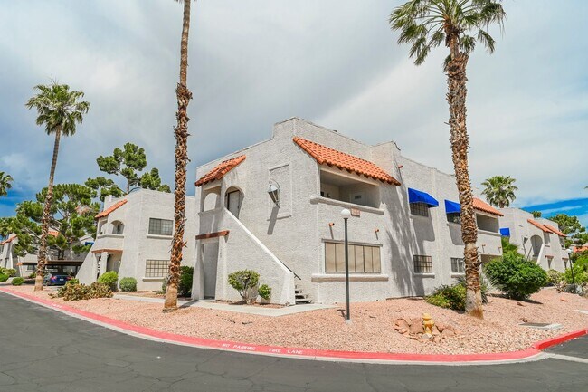 Building Photo - Ready For Quick Move-In