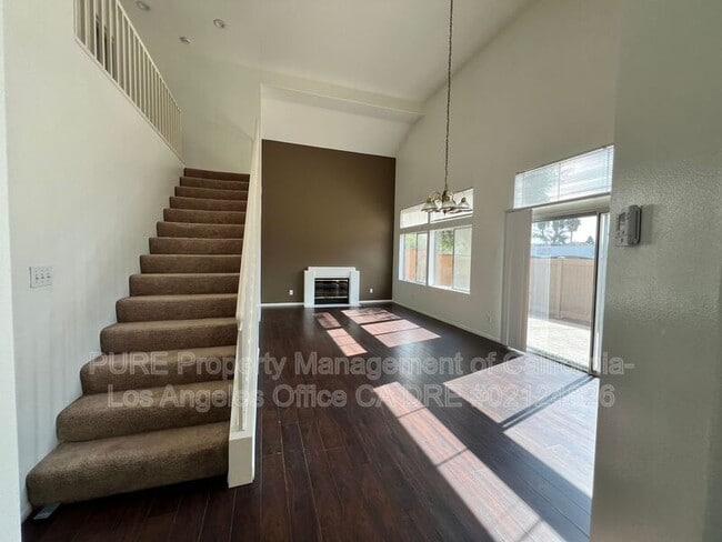 Photo - 22909 S Figueroa St House