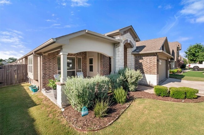 Building Photo - 144 Summer Vista Dr